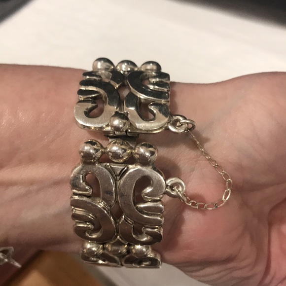 *Price Firm* Mexico Sterling Silver Bracelet with Safety Clasp - Picture 4 of 8